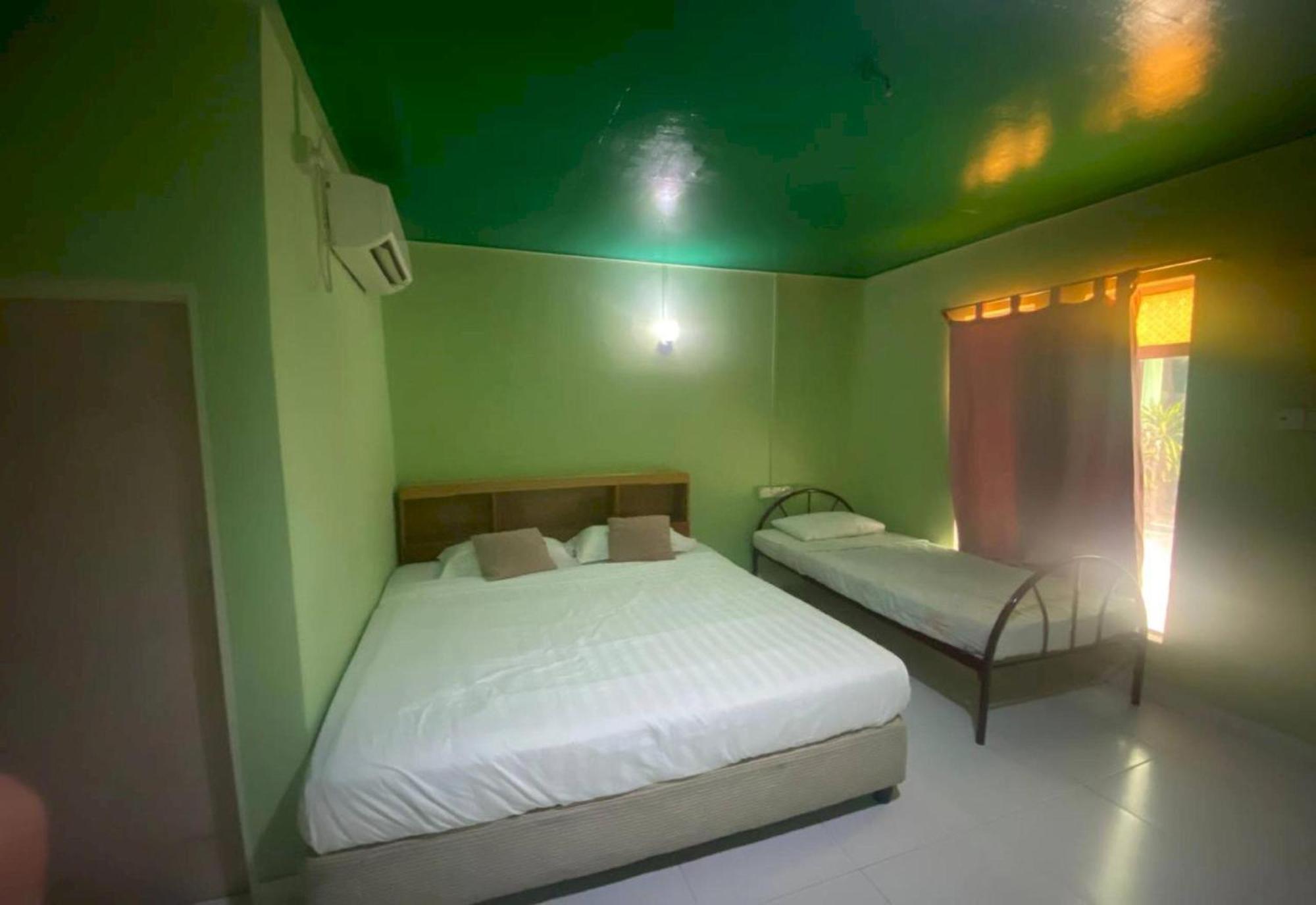 Villa Thai Pantai Cenang  Bagian luar foto